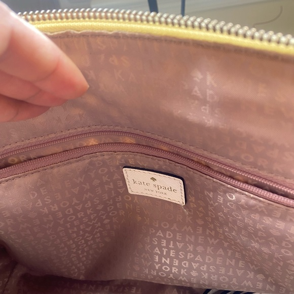Kate Spade Cream purse - Picture 8 of 8